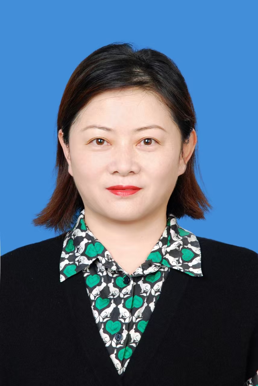 陈静
