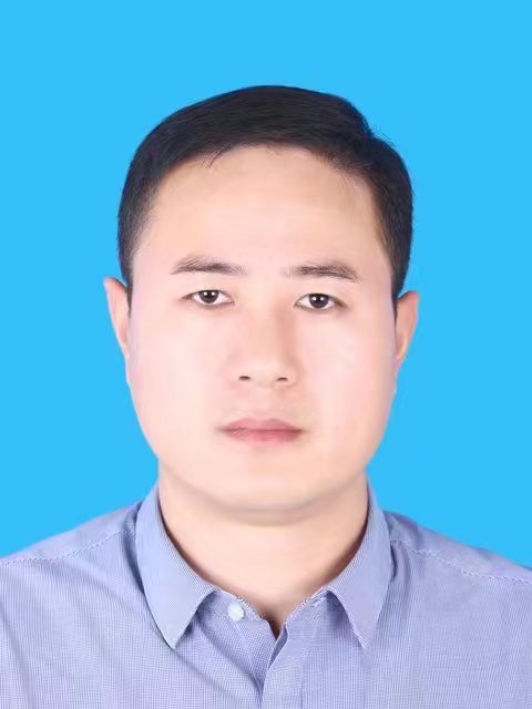 李德伍